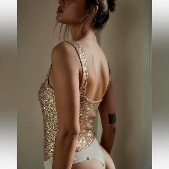 Free People Intimately Sparks Fly Corset Sequin Glitter Sparkley V Neck Bodysuit - Picture 4 of 4